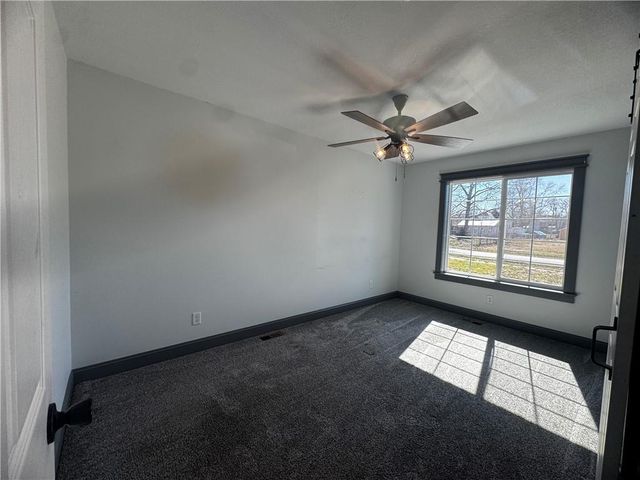 124 W 5th Street, Adrian, MO 64720