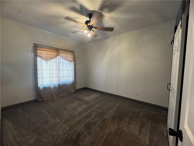 124 W 5th Street, Adrian, MO 64720