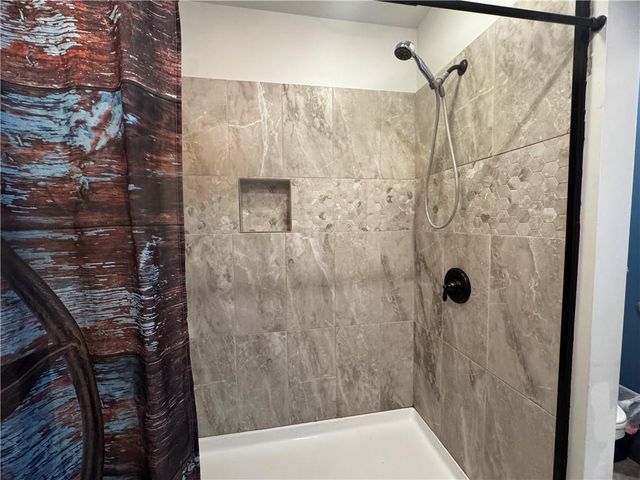 124 W 5th Street, Adrian, MO 64720