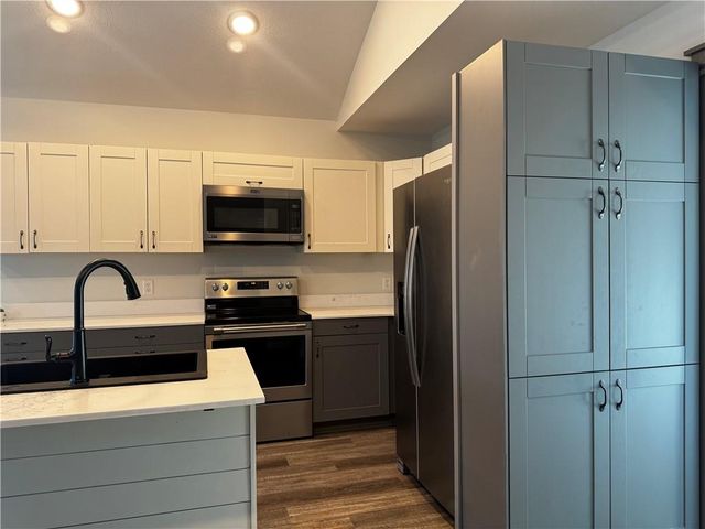 124 W 5th Street, Adrian, MO 64720