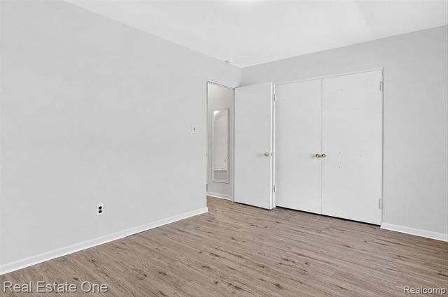 7420 Drexel Street, Dearborn Heights, MI 48127