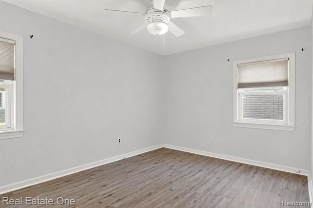 7420 Drexel Street, Dearborn Heights, MI 48127