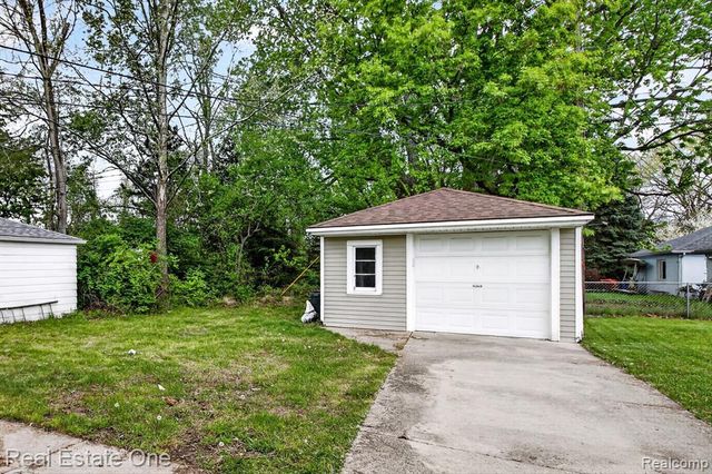 7420 Drexel Street, Dearborn Heights, MI 48127