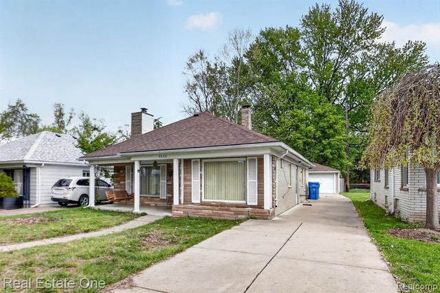 7420 Drexel Street, Dearborn Heights, MI 48127