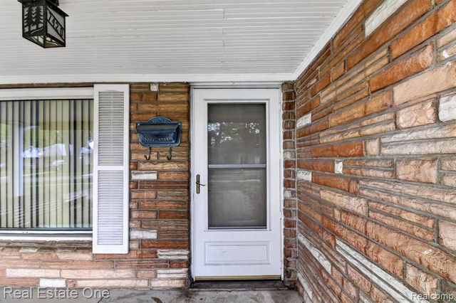 7420 Drexel Street, Dearborn Heights, MI 48127