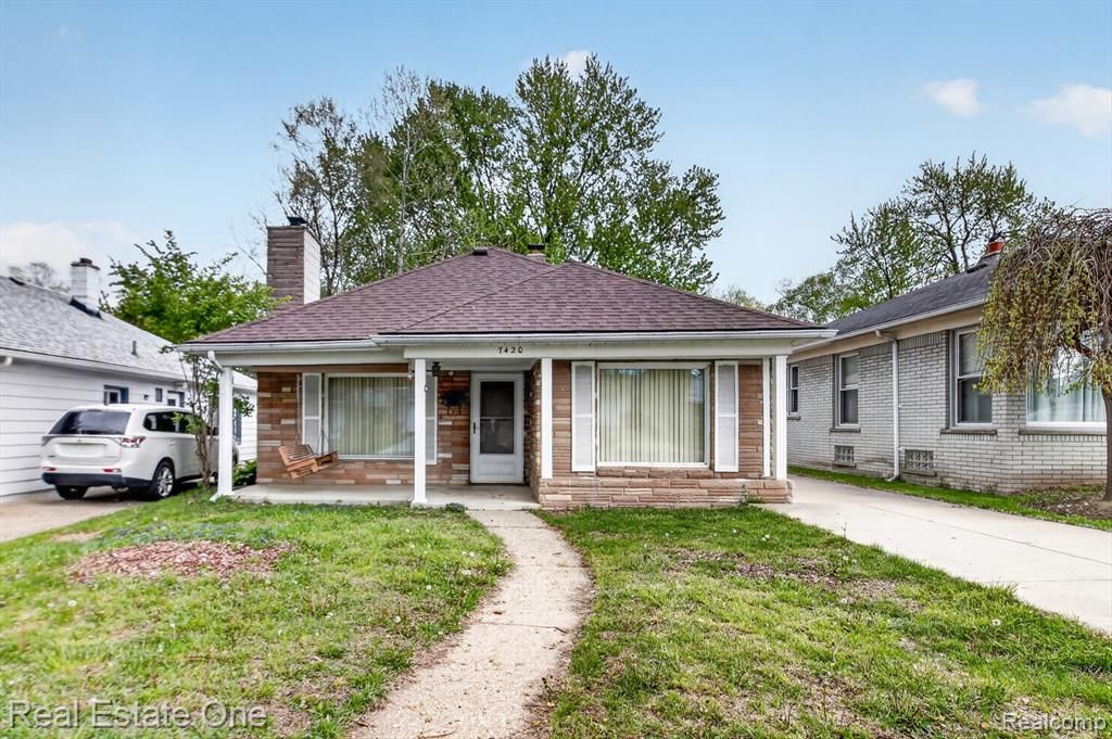 7420 Drexel Street, Dearborn Heights, MI 48127