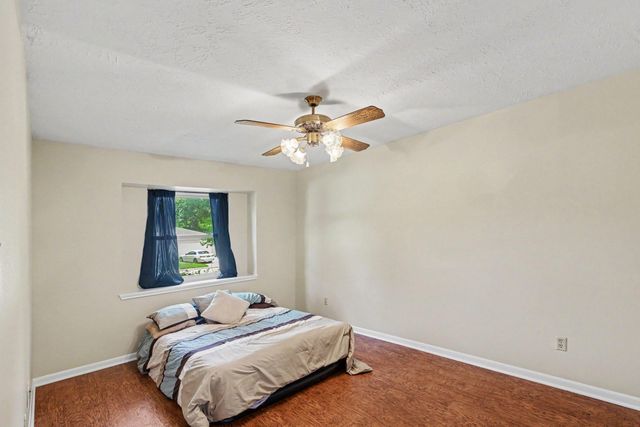 9710 Upwood Drive, Humble, TX 77338