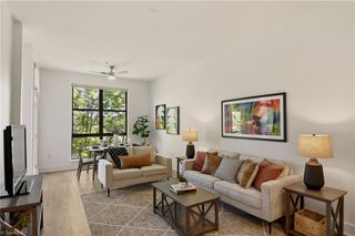 810 W 4th Street 414, Winston-salem, NC 27101
