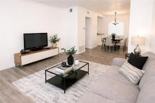 7632 Topanga Canyon 117, Canoga Park, CA 91304