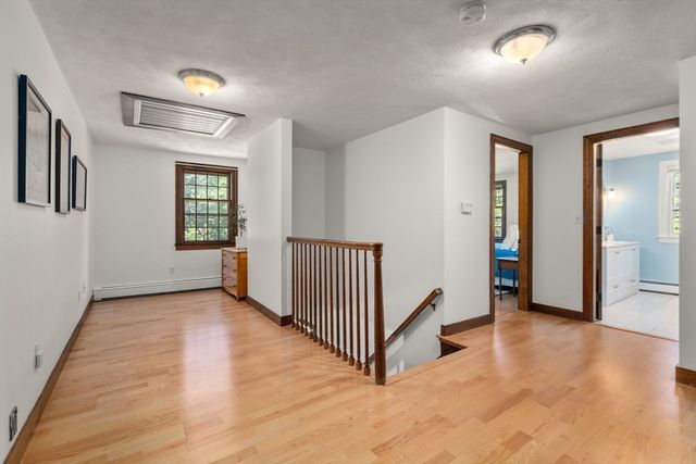 128 Fruit St, Hopkinton, MA 01748