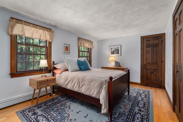 128 Fruit St, Hopkinton, MA 01748