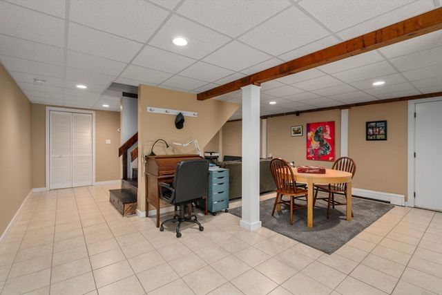 128 Fruit St, Hopkinton, MA 01748