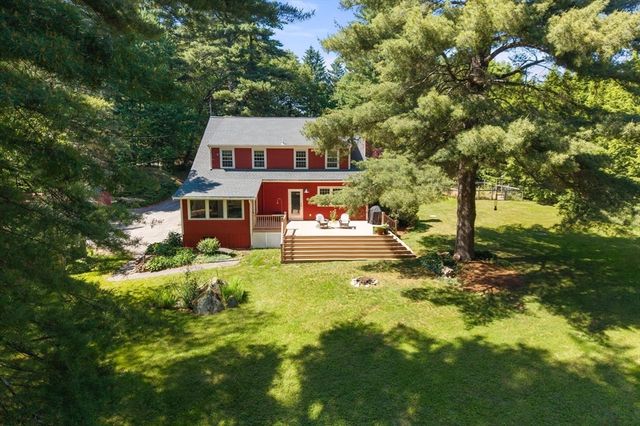 128 Fruit St, Hopkinton, MA 01748