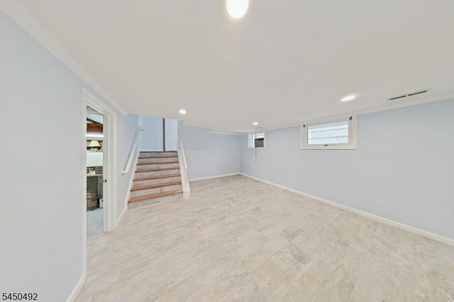 56 Eaton Pl, Bloomfield Twp., NJ 07003