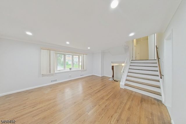 56 Eaton Pl, Bloomfield Twp., NJ 07003