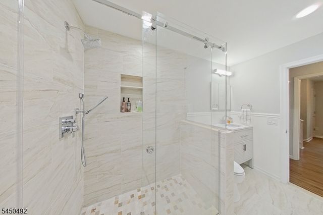 56 Eaton Pl, Bloomfield Twp., NJ 07003