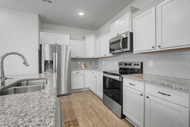 923 SE Broad St Apt A5, Murfreesboro, TN 37130