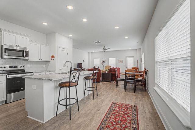 923 SE Broad St Apt A5, Murfreesboro, TN 37130