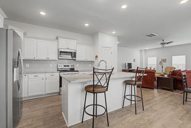 923 SE Broad St Apt A5, Murfreesboro, TN 37130