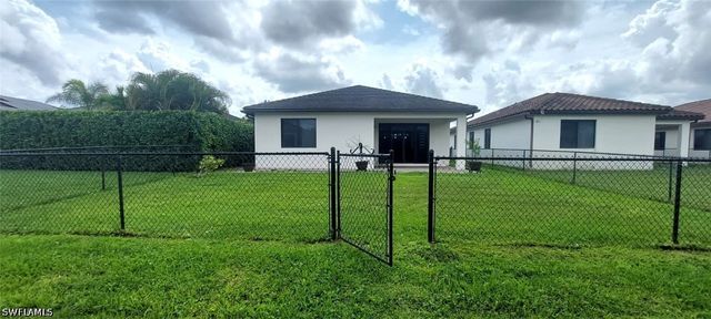 5069 Arancia LN, Ave Maria, FL 34142