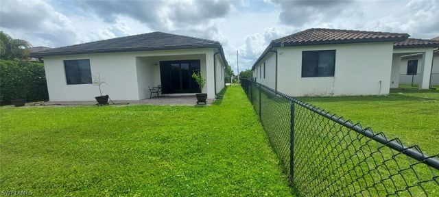 5069 Arancia LN, Ave Maria, FL 34142