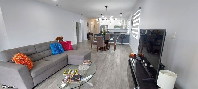 5069 Arancia LN, Ave Maria, FL 34142