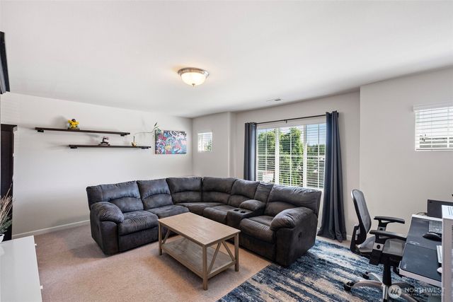 3013 13th Avenue Ct NW, Puyallup, WA 98371