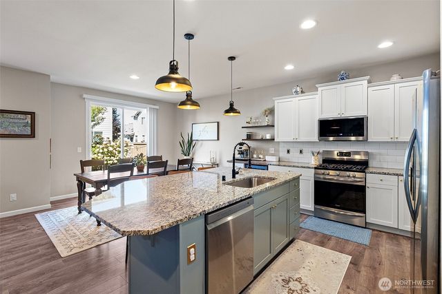 3013 13th Avenue Ct NW, Puyallup, WA 98371