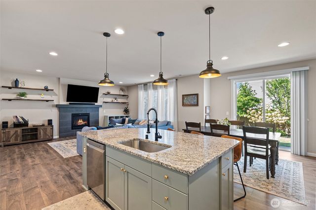 3013 13th Avenue Ct NW, Puyallup, WA 98371