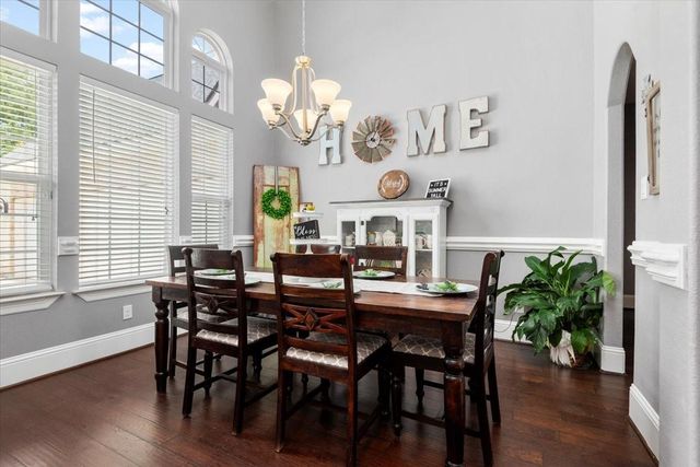 231 N Waterstone Drive, Montgomery, TX 77356