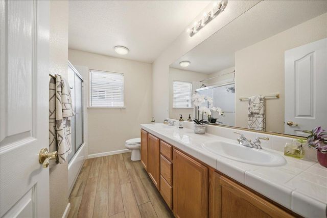 1801 Talon Rd, Rocklin, CA 95675