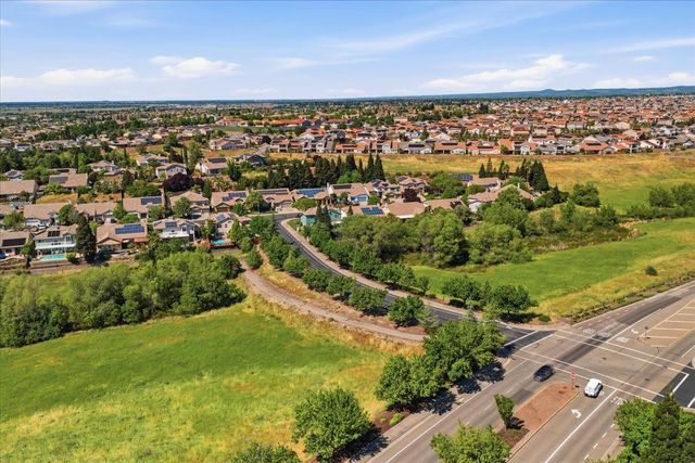 1801 Talon Rd, Rocklin, CA 95675