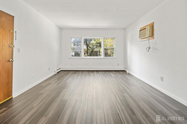 2063 Elizabeth Avenue 7, Rahway, NJ 07065