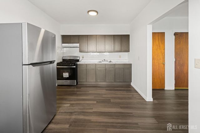 2063 Elizabeth Avenue 7, Rahway, NJ 07065