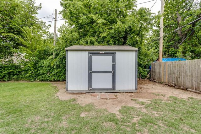 314 E Jarman Drive, Midwest City, OK 73110