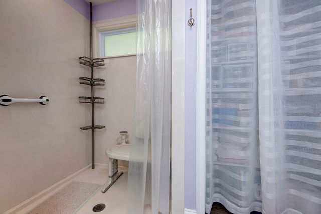 1300 E Bain Street, Ozark, MO 65721