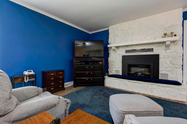 1300 E Bain Street, Ozark, MO 65721