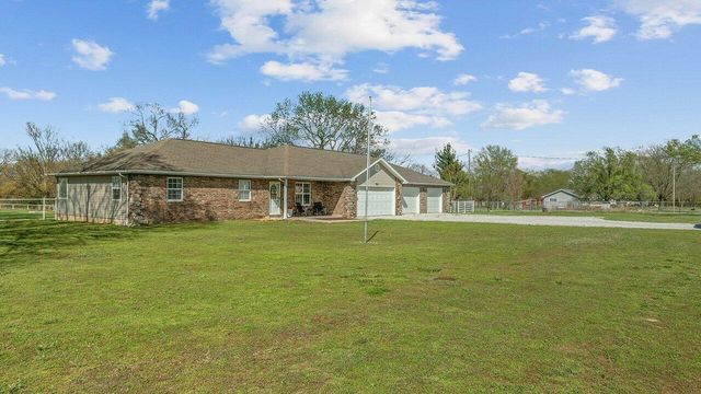 11074 Iris Road, Neosho, MO 64850