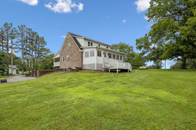 2758 Standing Oak Dr, Thompsons Station, TN 37179