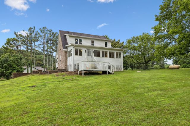 2758 Standing Oak Dr, Thompsons Station, TN 37179