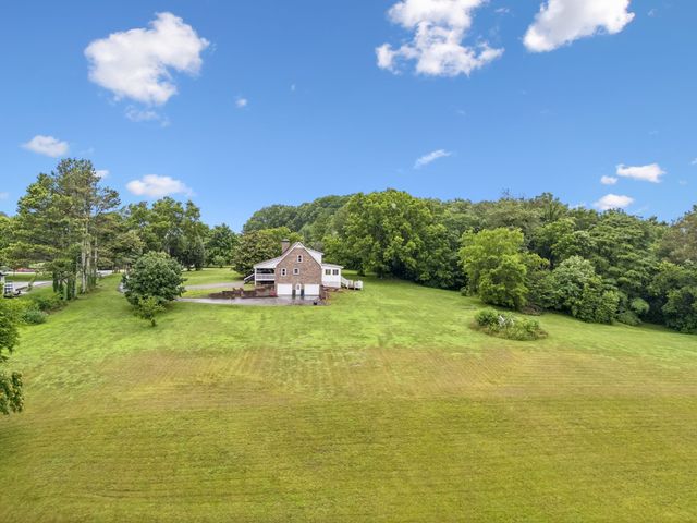 2758 Standing Oak Dr, Thompsons Station, TN 37179