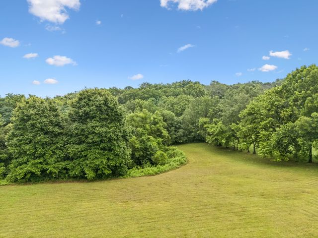 2758 Standing Oak Dr, Thompsons Station, TN 37179