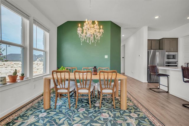 187 Alicante LN, Liberty Hill, TX 78642