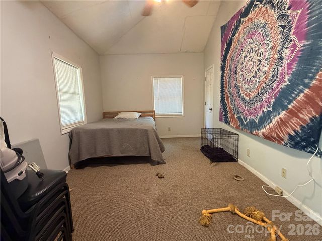138 N Meridian Street, Rutherfordton, NC 28139