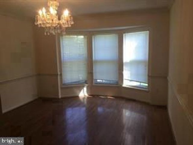 229 LOWER COUNTRY DR, Gaithersburg, MD 20877