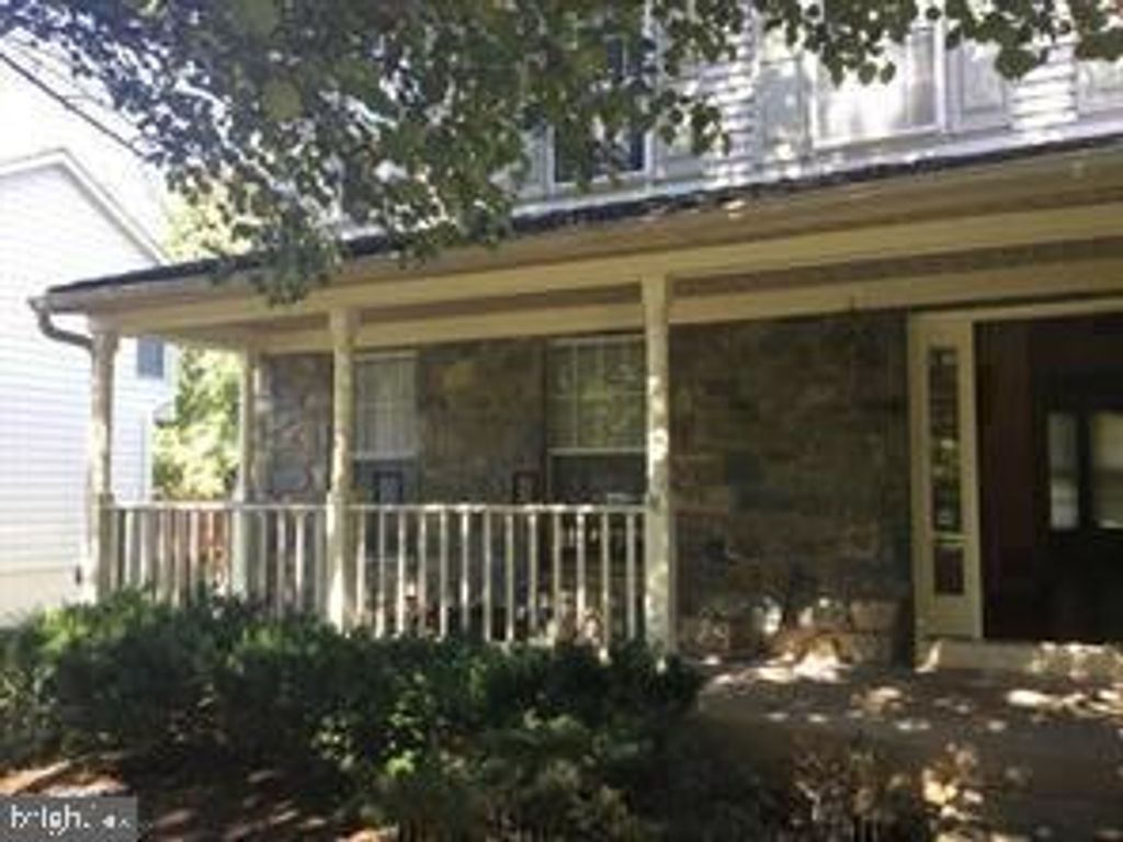 229 LOWER COUNTRY DR, Gaithersburg, MD 20877