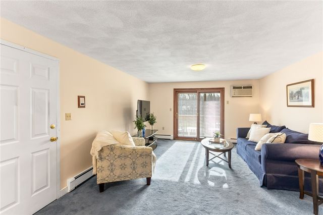 555 Diamond Hill Road 204, Woonsocket, RI 02895