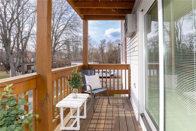 555 Diamond Hill Road 204, Woonsocket, RI 02895