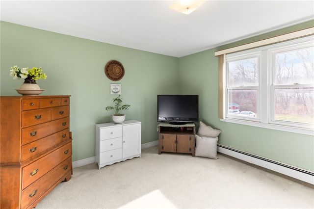 555 Diamond Hill Road 204, Woonsocket, RI 02895