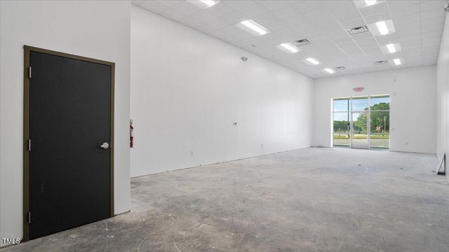 40 Industrial Park Drive, Henderson, NC 27537